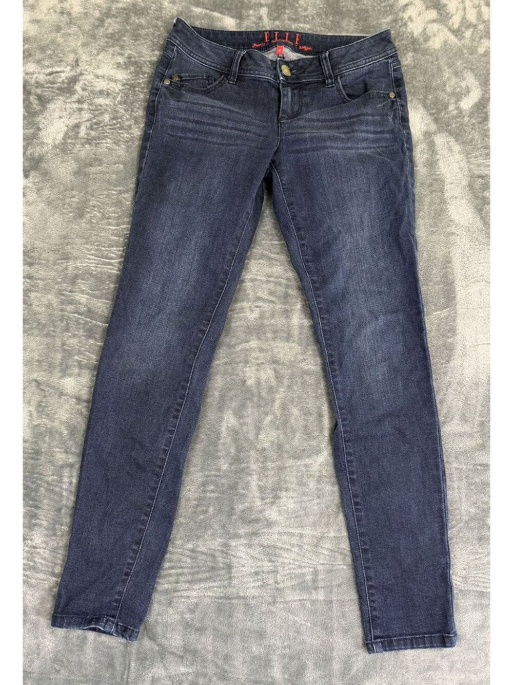 Elle Women’s Size 4 Blue Cotton Blend Jeans